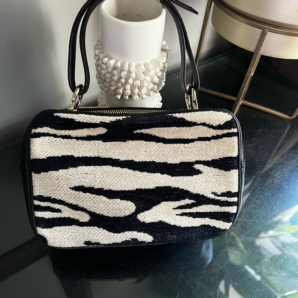 Kate Spade Tapestry & Leather Bag - Picture 5 of 7